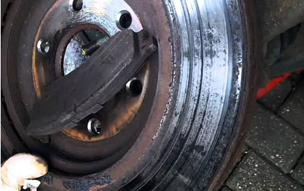 When should you replace brake discs?  @ www.jamesandtracy.co.uk